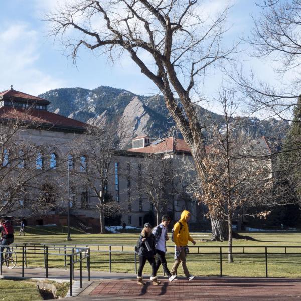 Students walk across campus, enjoying the mild weather. Photo by Patrick Campbell.