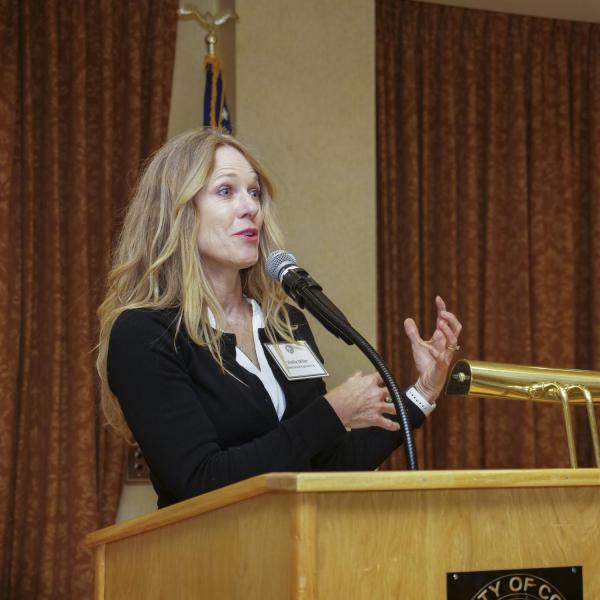 Leadership & Service Award Selection Committee Chair Shelly Miller speaks at the 2019 BFA Excellence Awards & Reception.