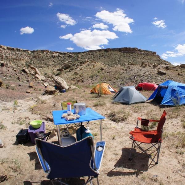 A research camp near Yellow Jacket, Colorado. (Credit: McCain Lab)