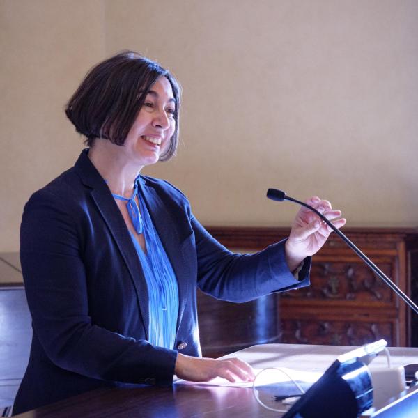 Mercedes Garcia Perez, leader of the EU delegation, speaks during a campus visit.