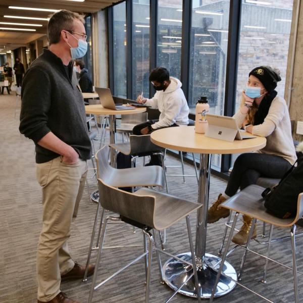 Donuts with the engineering dean, Keith Molenaar. Photo by Casey A. Cass.