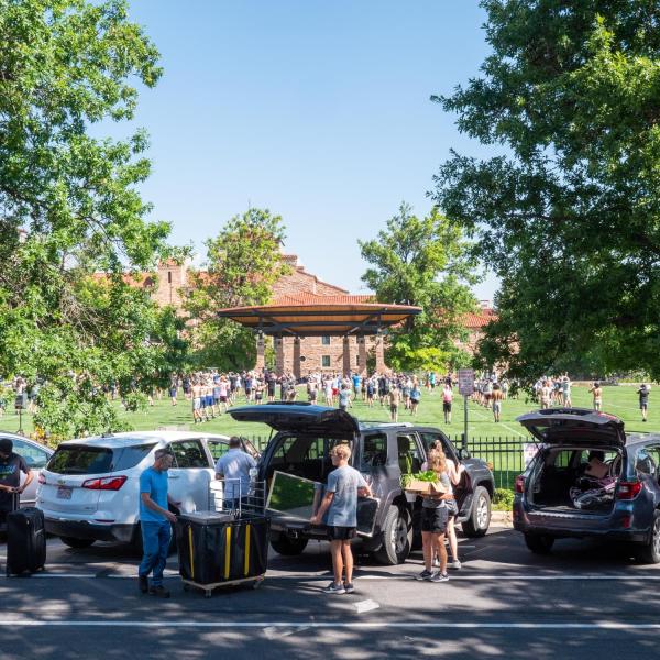 Scenes from move-in 2022