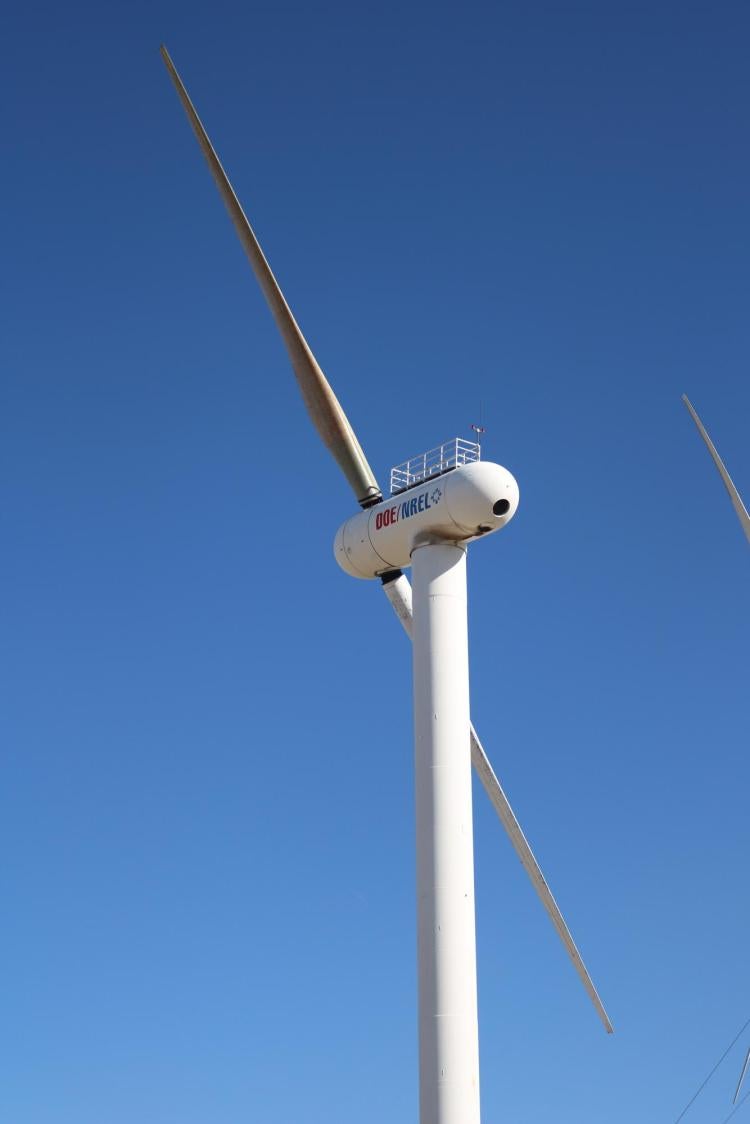 SUMR-D wind turbine close-up