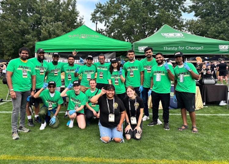 Ralphie's Green Stampede volunteers