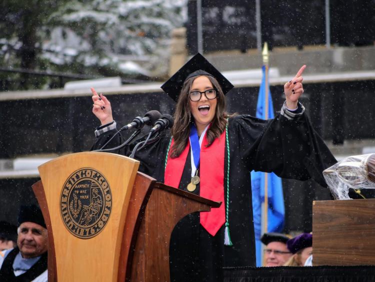 Savannah Sellers delivers commencement address in snow