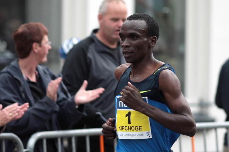 Eliud Kipchoge running