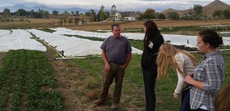Student in Pete Newton's class on sustainability visit a local farm