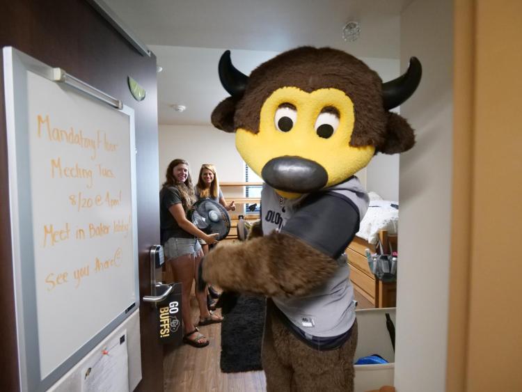 Scenes from move-in on Tuesday, Aug. 20, 2019, at Baker Hall. (Photo by Glenn Asakawa/University of Colorado)