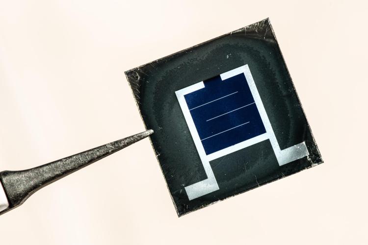 One solar cell