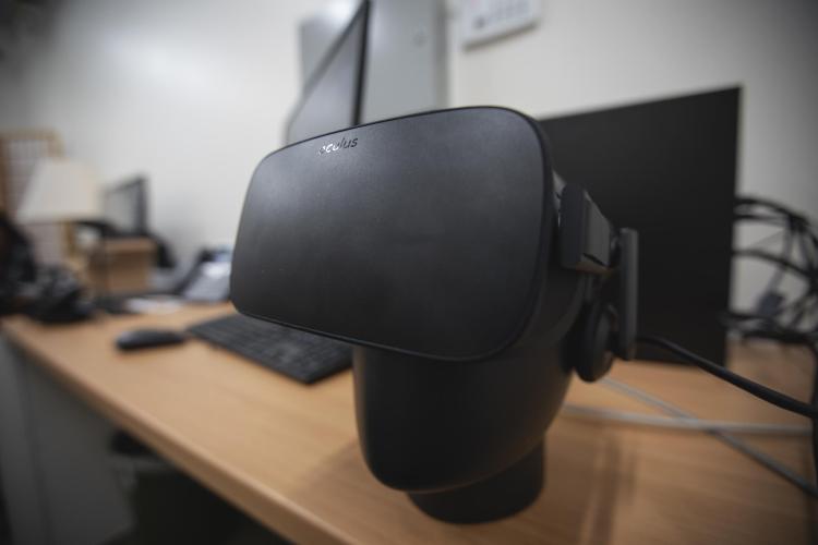 Virtual reality headset for new therapy program
