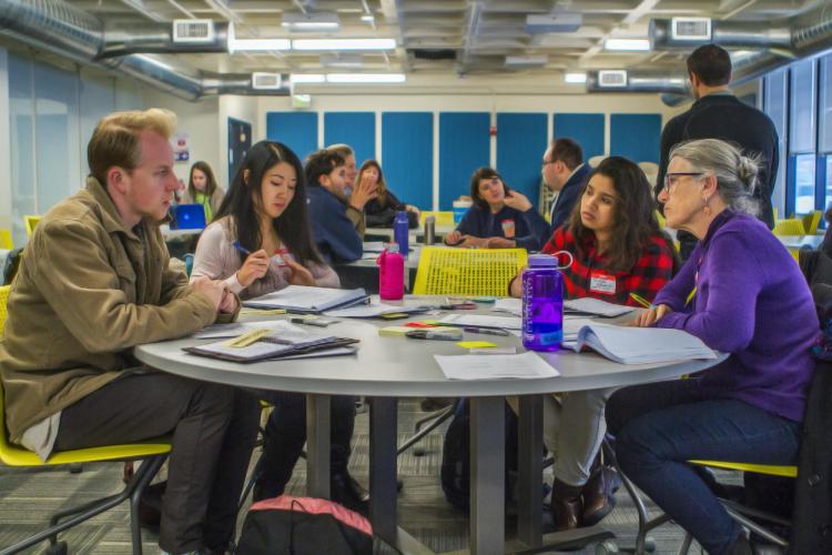 Design for America students collaborate on project