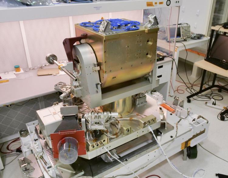 Image of the CLARREO Pathfinder pointing system in a clean room