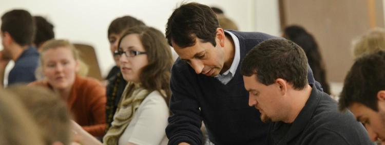 FTEP's Steven Pollock works with faculty and staff