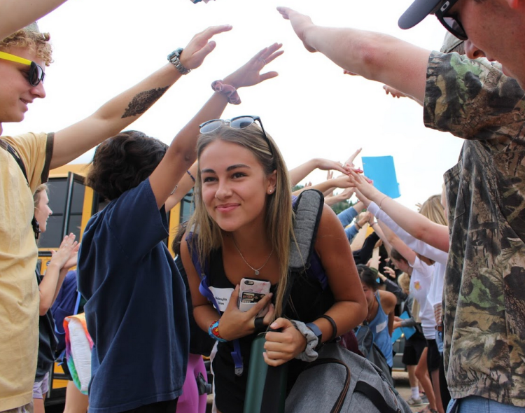 CU Boulder undergraduate Makayla Sileo participates in the Presidents Leadership Class first-year orientation in August 2019. (Photo by Jessie Kasynski/CU Boulder)