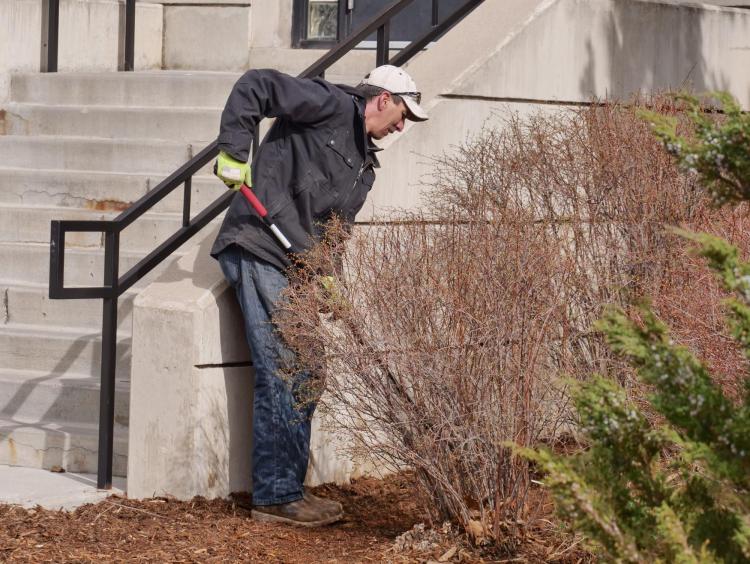 Spring break maintenance on campus. Photo by Casey A. Cass.