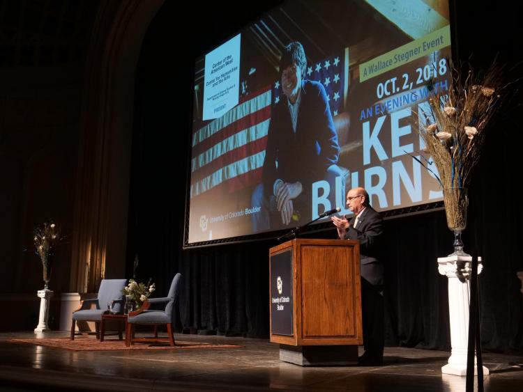 Chancellor DiStefano introduces Ken Burns; photo by Glenn Asakawa