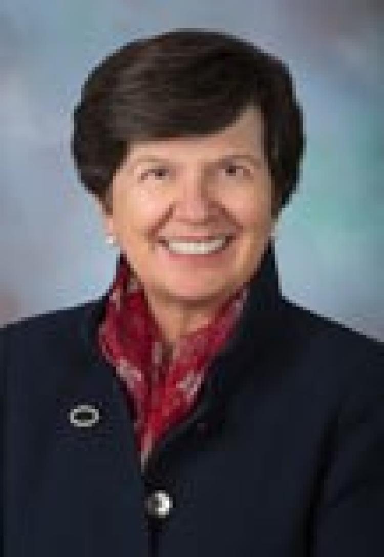 Lucinda Low