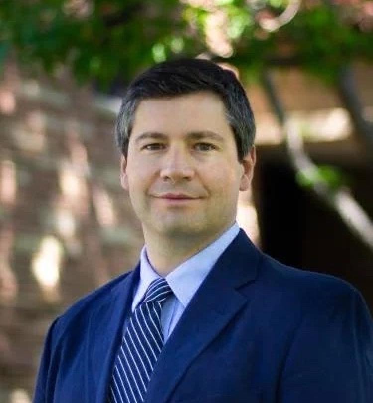 Robert MacCurdy headshot