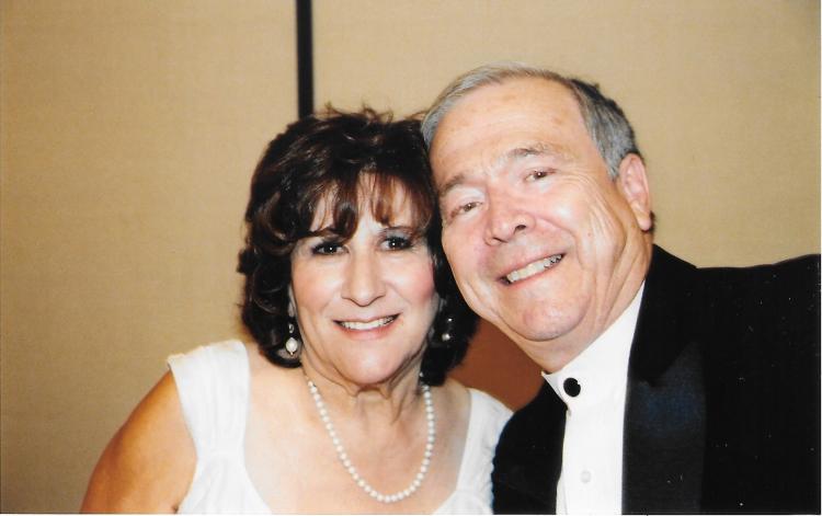 Vera, left, and Albert Ramírez