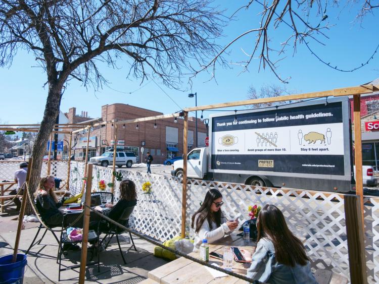 Students eating off campus
