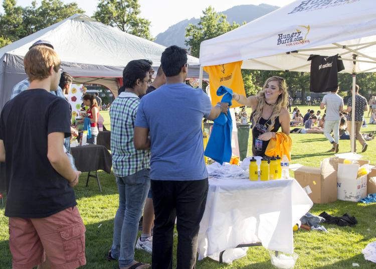 Students visit Welcomefest booth