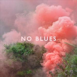 Album cover with clouds of pink smoke titled "No Blues"