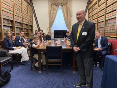 Chancellor, students, alumni at Capitol Hill breakfast