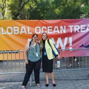 Emily Nocito (left) and Virginia Weiskopf (right) at a Greenpeace event 