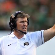 Mike MacIntyre mid-game