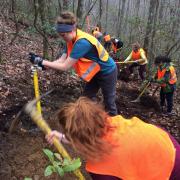 Tennessee | Students build new trails along Cumberland Trail.