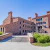 Outside the University Memorial Center at CU Boulder