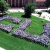 Engineering class forms CU on the Norlin Quadrangle. (Mason Marino/University of Colorado)