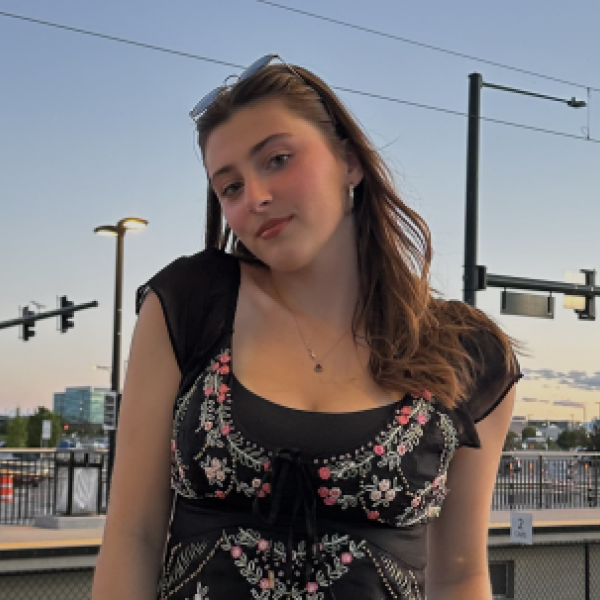 Transfer Peer Mentor: Lily