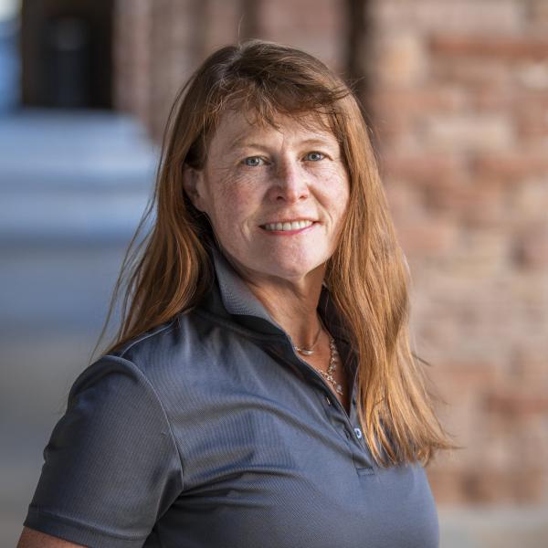Photo of Mandy Taylor