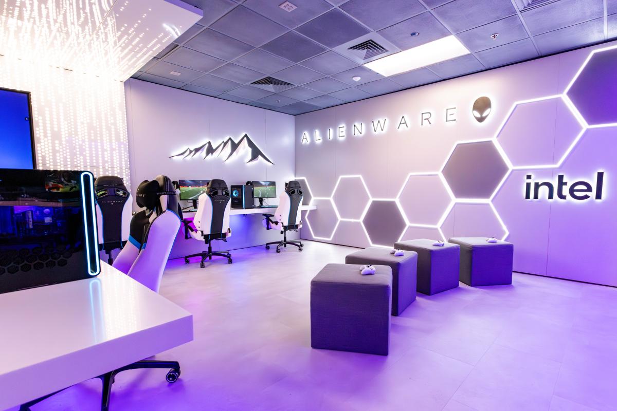 Gaming Lounge