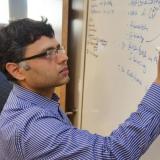 profesor prashant nagpal at whiteboard