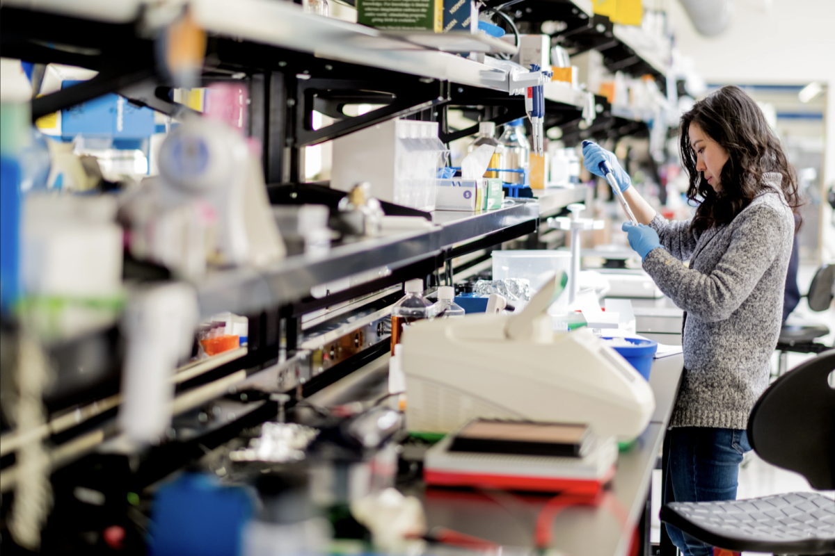Woman working in a lab